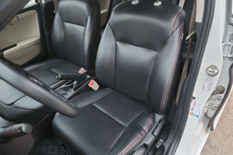 Used Honda City 2015 1.5L manual Comfort version Left Front Seat