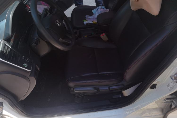 Used Honda City 2015 1.5L CVT Comfort Version Left Front Seat