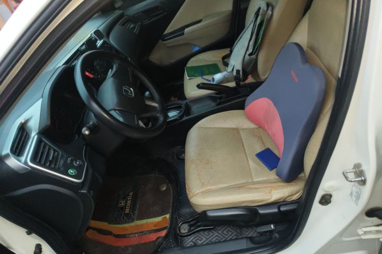 Used Honda City 2015 1.5L CVT Comfort Version Left Front Seat
