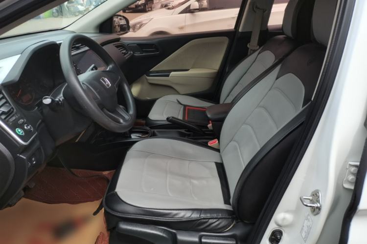 Used Honda City 2015 1.5L CVT Comfort Version Left Front Seat