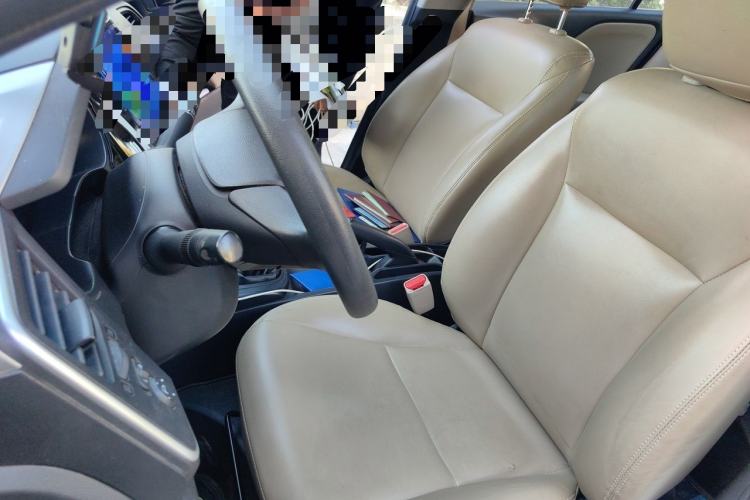 Used Honda City 2015 1.5L manual Comfort version Left Front Seat
