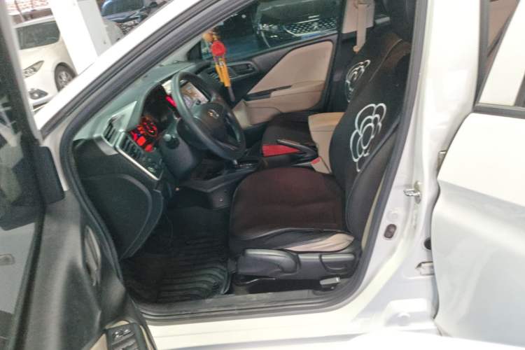 Used Honda City 2015 1.5L CVT Comfort Version Left Front Seat