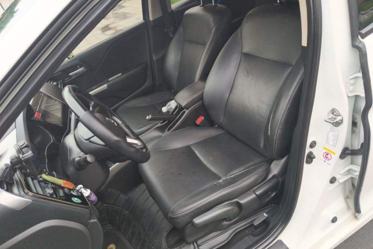 Used Honda City 2015 1.5L CVT Flagship Edition Left Front Seat