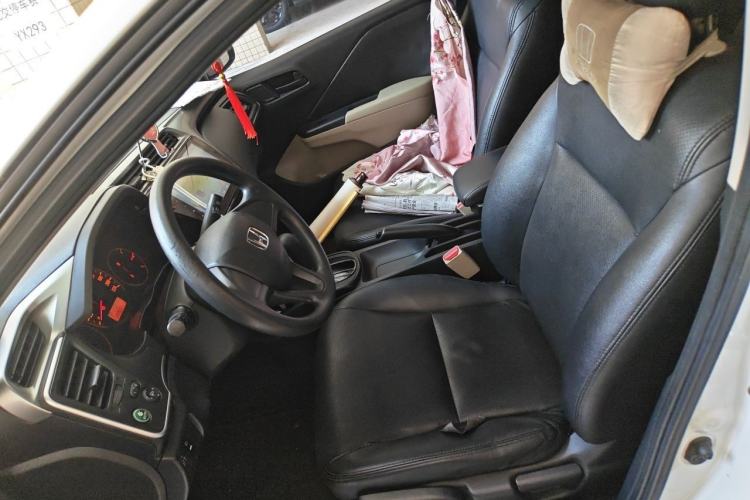 Used Honda City 2015 1.5L CVT Comfort Version Left Front Seat