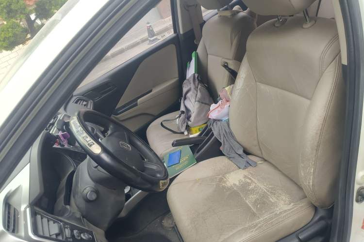 Used Honda City 2015 1.5L manual luxury edition Left Front Seat