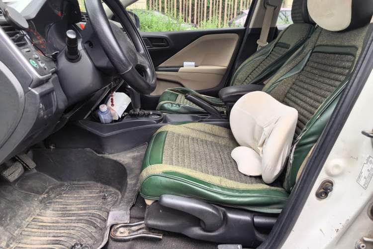 Used Honda City 2015 1.5L CVT Comfort Version Left Front Seat