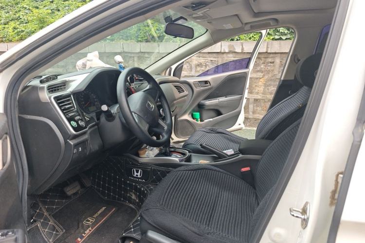 Used Honda City 2015 1.5L CVT Luxury Edition Left Front Seat