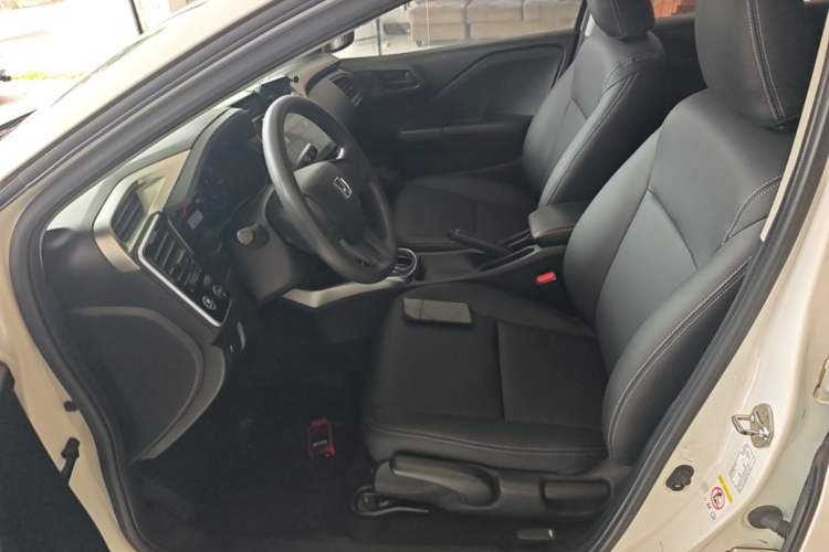 Used Honda City 2015 1.5L CVT Luxury Edition Left Front Seat