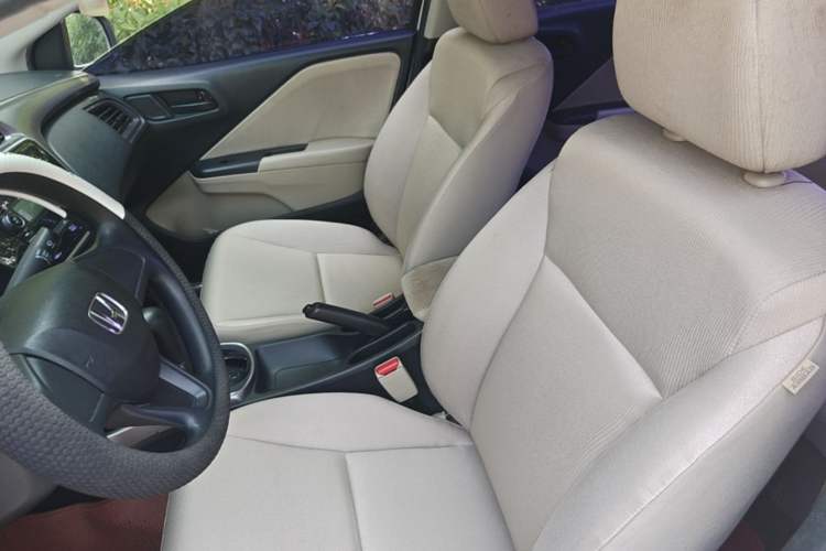 Used Honda City 2015 1.5L CVT Luxury Edition Left Front Seat