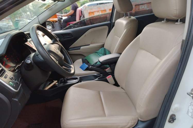 Used Honda City 2015 1.5L CVT Comfort Version Left Front Seat