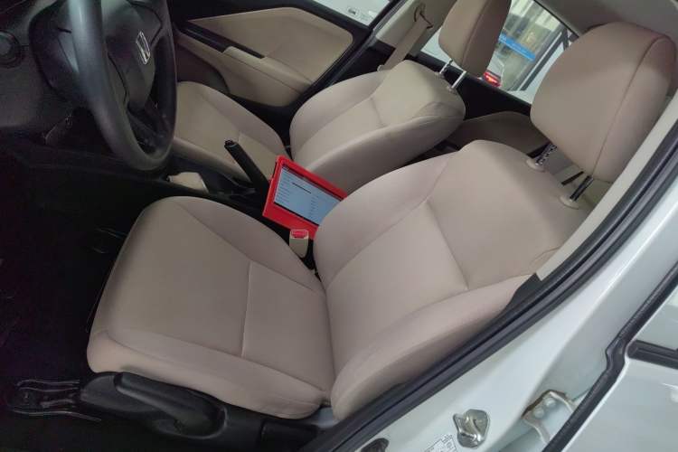 Used Honda City 2015 1.5L CVT Comfort Version Left Front Seat