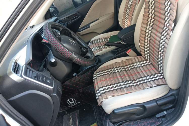 Used Honda City 2015 1.5L manual Comfort version Left Front Seat