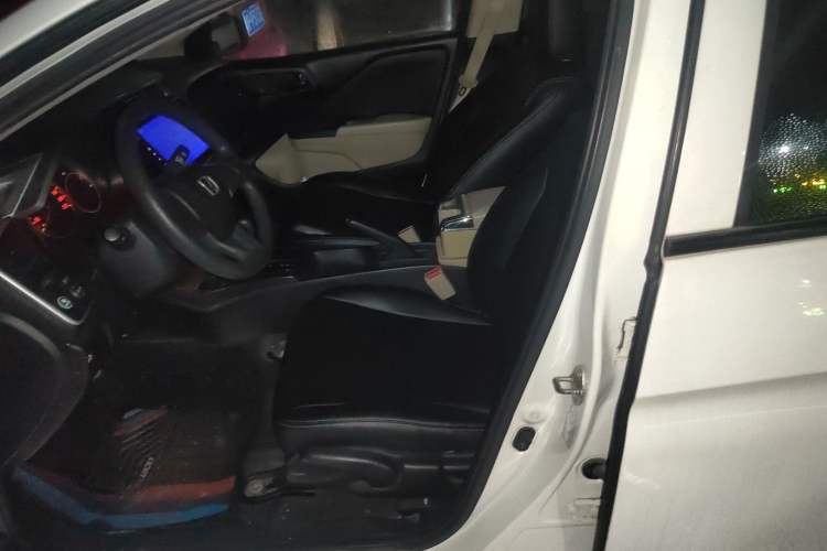 Used Honda City 2015 1.5L CVT Comfort Version Left Front Seat