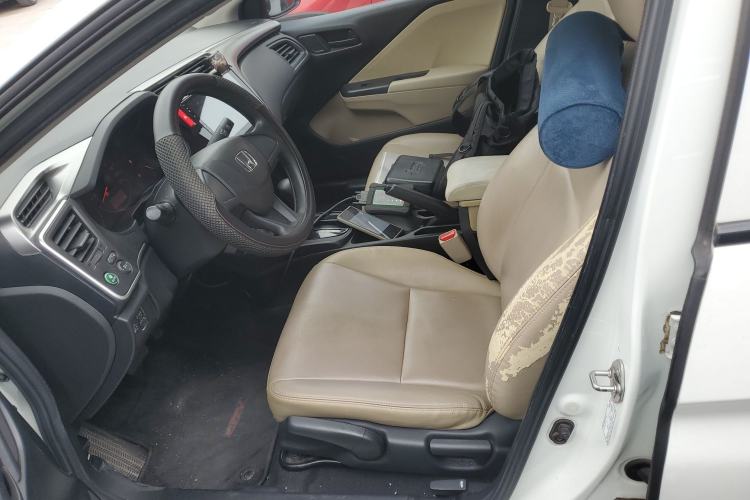 Used Honda City 2015 1.5L CVT Comfort Version Left Front Seat