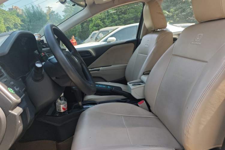 Used Honda City 2015 1.5L CVT Comfort Version Left Front Seat