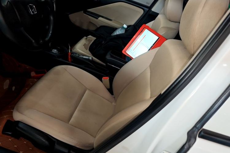 Used Honda City 2015 1.5L CVT Comfort Version Left Front Seat