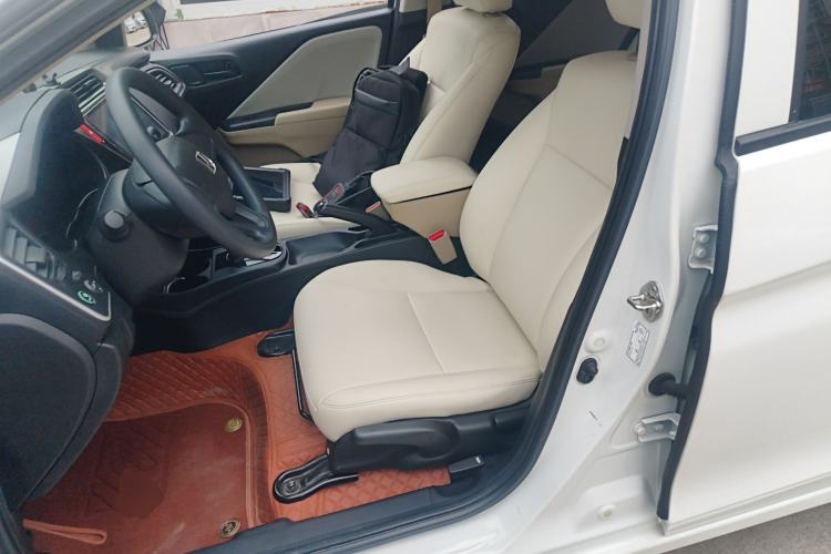 Used Honda City 2015 1.5L CVT Comfort Version Left Front Seat