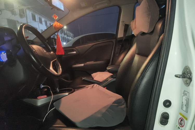 Used Honda City 2015 1.5L CVT Flagship Edition Left Front Seat