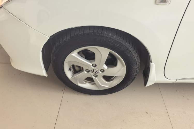Used Honda City 2015 1.5L CVT Luxury Edition Left Front Wheel Hub