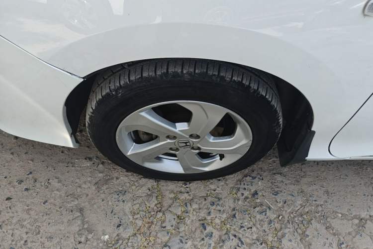 Used Honda City 2015 1.5L CVT Luxury Edition Left Front Wheel Hub