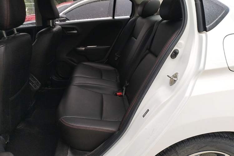 Used Honda City 2015 1.5L CVT Flagship Edition Left Rear Seat