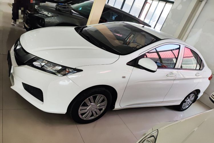 Used Honda City 2015 1.5L CVT Comfort Version Left Side