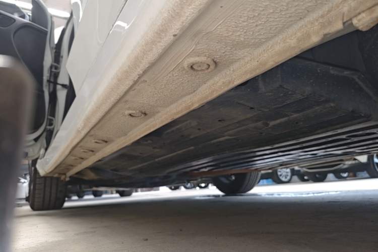 Used Honda City 2015 1.5L CVT Comfort Version Left Side Sill
