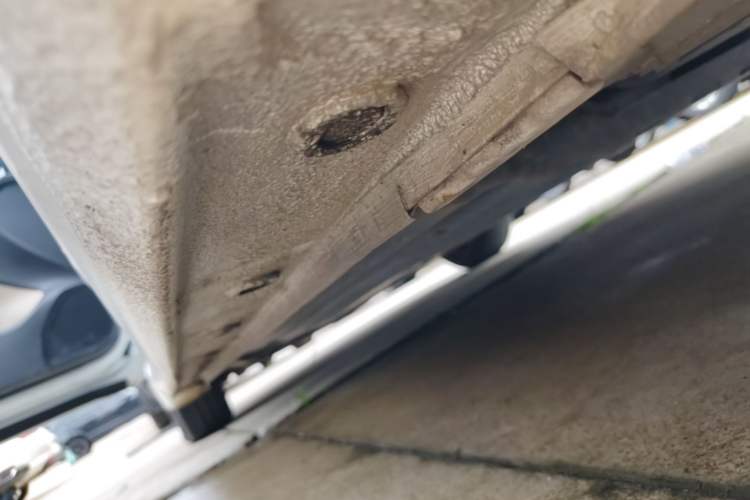Used Honda City 2015 1.5L CVT Comfort Version Left Side Sill
