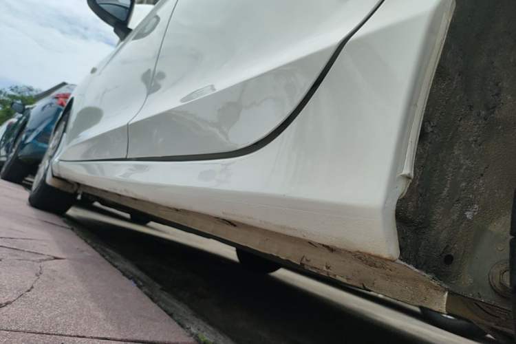 Used Honda City 2015 1.5L CVT Comfort Version Left Side Sill
