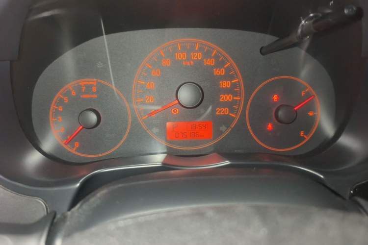 Used Honda City 2015 1.5L CVT Comfort Version Odometer Close Up