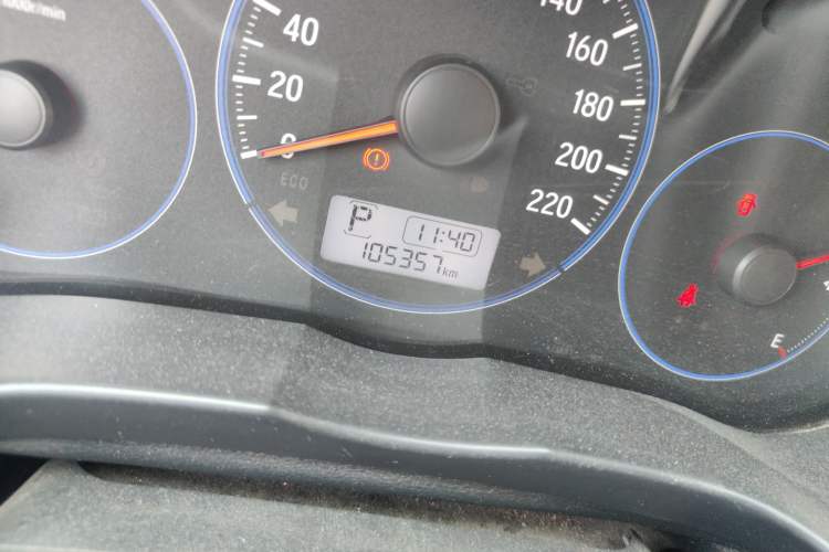 Used Honda City 2015 1.5L CVT Luxury Edition Odometer Close Up