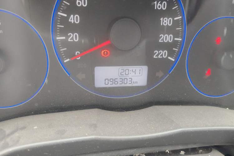Used Honda City 2015 1.5L manual luxury edition Odometer Close Up