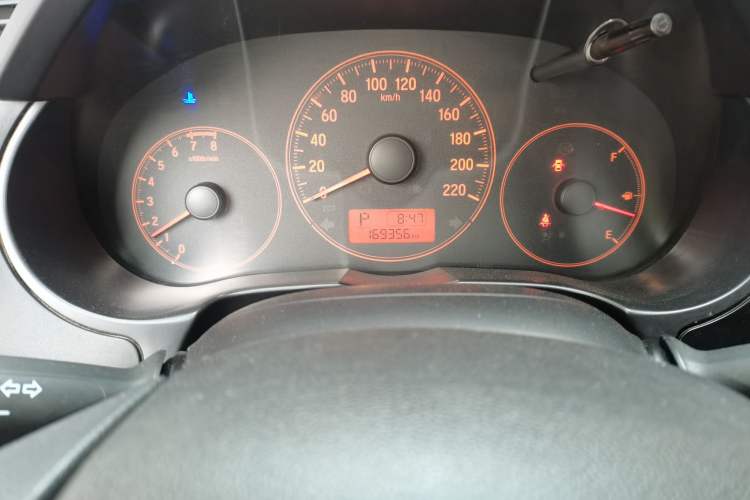 Used Honda City 2015 1.5L CVT Comfort Version Odometer Close Up