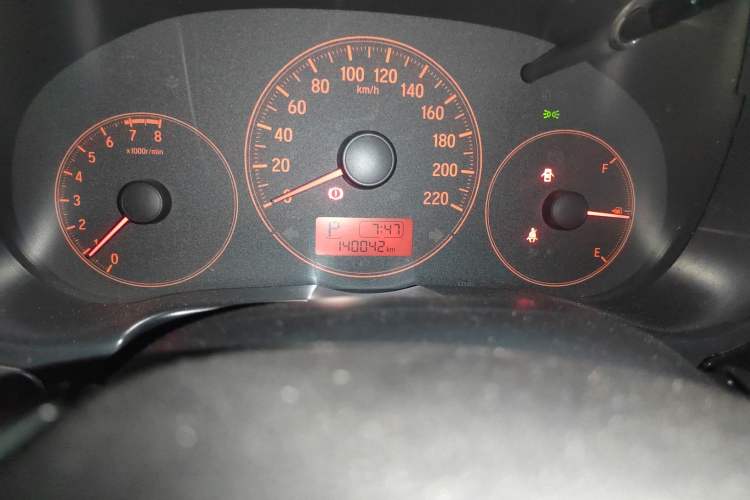 Used Honda City 2015 1.5L CVT Comfort Version Odometer Close Up