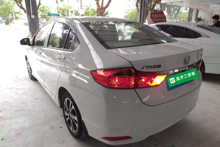 Used Honda City 2015 1.5L CVT Comfort Version Rear Left 45 Deg