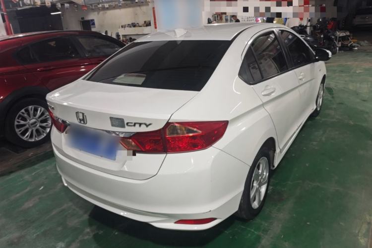 Used Honda City 2015 1.5L CVT Luxury Edition Rear Right 45 Deg