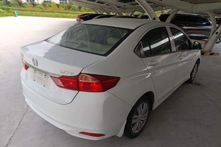 Used Honda City 2015 1.5L Manual Advance Edition Rear Right 45 Deg