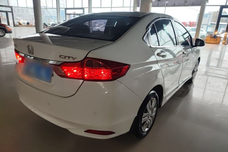 Used Honda City 2015 1.5L CVT Comfort Version Rear Right 45 Deg