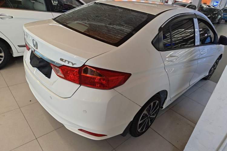 Used Honda City 2015 1.5L CVT Comfort Version Rear Right 45 Deg