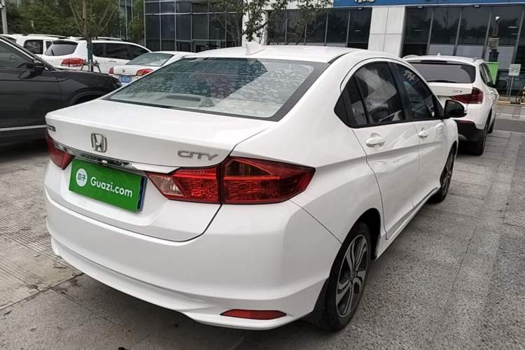 Used Honda City 2015 1.5L CVT Flagship Edition Rear Right 45 Deg