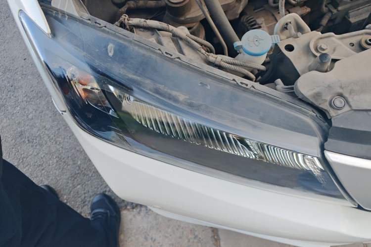 Used Honda City 2015 1.5L CVT Comfort Version Right Front Headlight