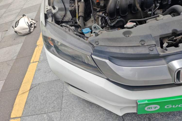 Used Honda City 2015 1.5L CVT Comfort Version Right Front Headlight