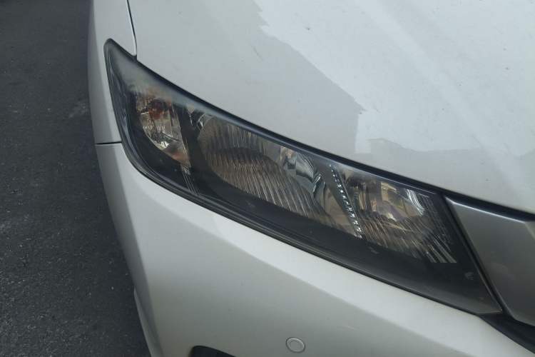Used Honda City 2015 1.5L CVT Comfort Version Right Front Headlight