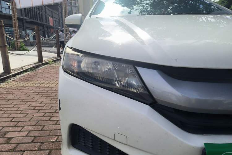 Used Honda City 2015 1.5L CVT Comfort Version Right Front Headlight