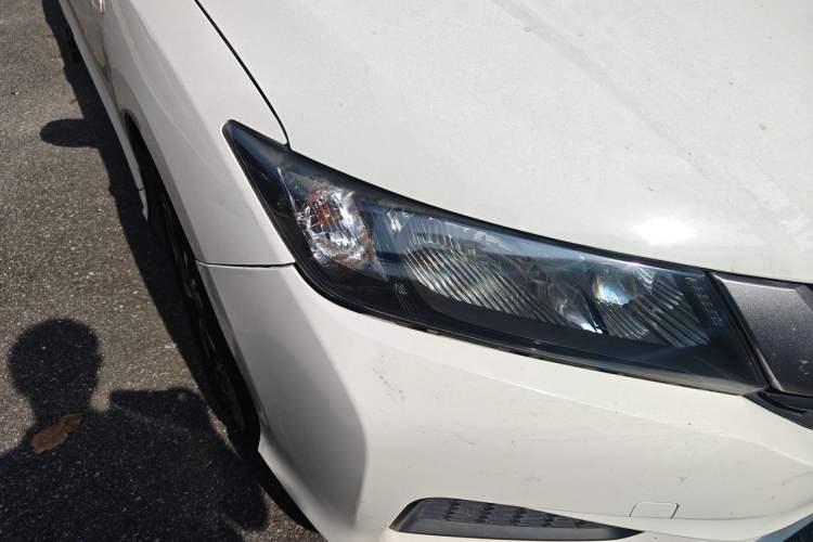 Used Honda City 2015 1.5L CVT Comfort Version Right Front Headlight
