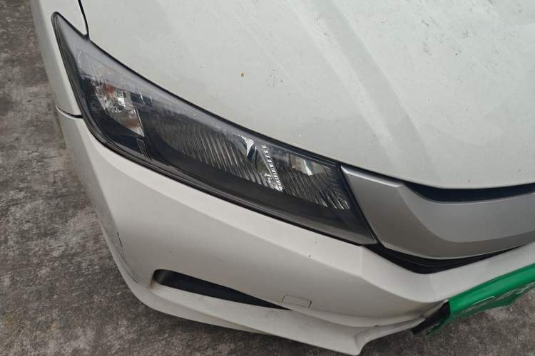 Used Honda City 2015 1.5L CVT Comfort Version Right Front Headlight