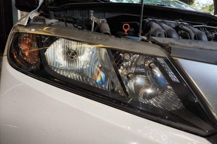 Used Honda City 2015 1.5L CVT Comfort Version Right Front Headlight