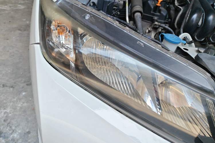 Used Honda City 2015 1.5L CVT Comfort Version Right Front Headlight
