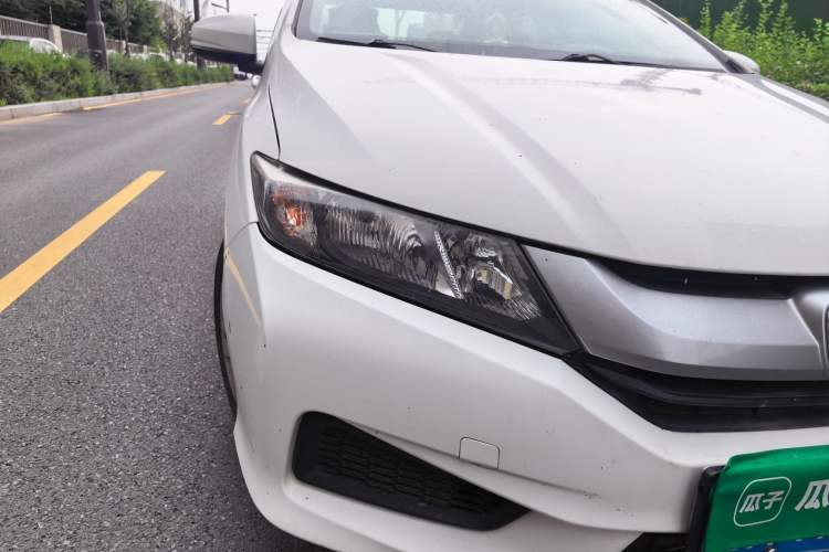 Used Honda City 2015 1.5L CVT Comfort Version Right Front Headlight