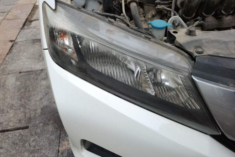 Used Honda City 2015 1.5L CVT Comfort Version Right Front Headlight